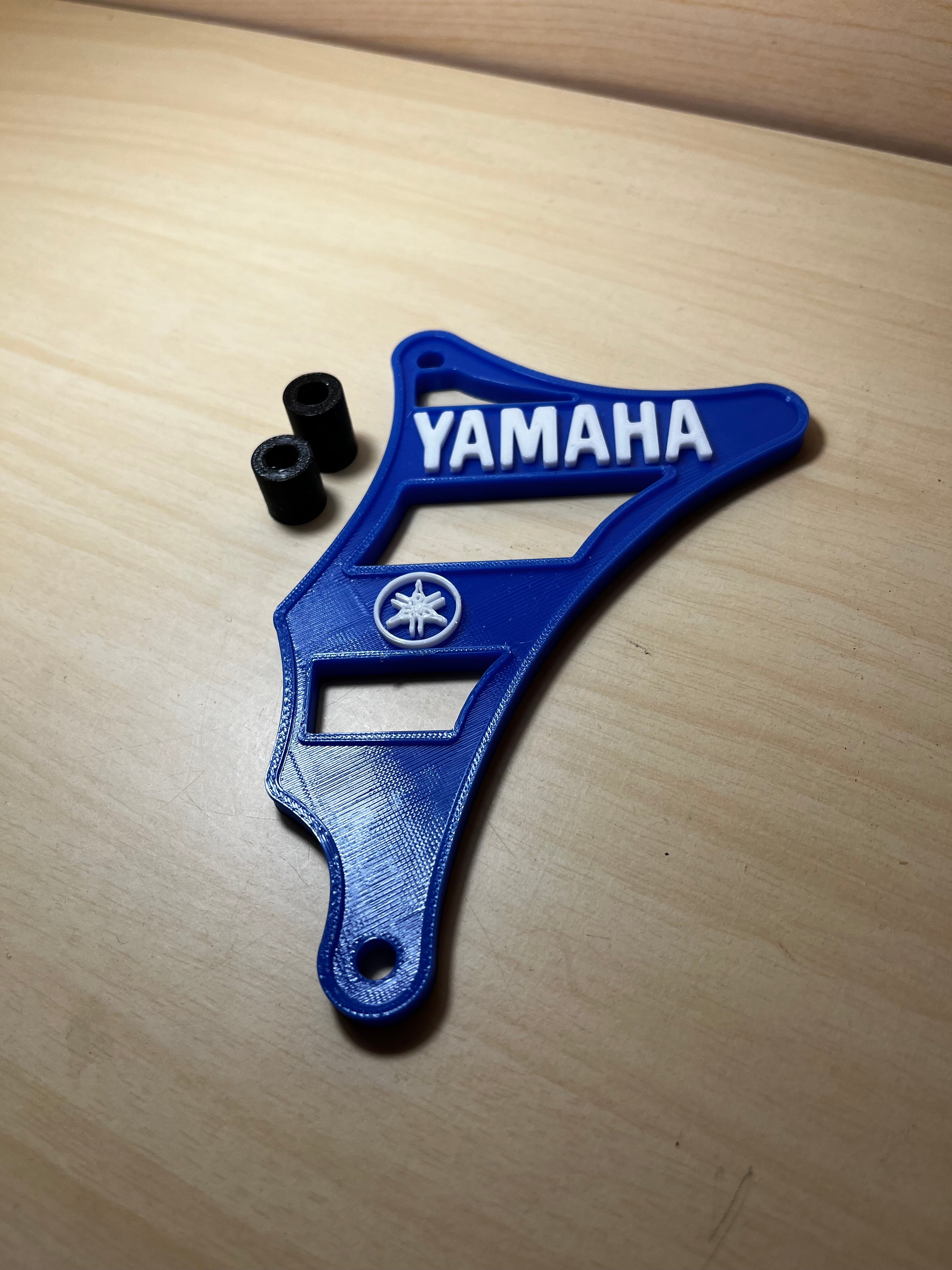 Semi-Custom Eturattaan Suoja AM6